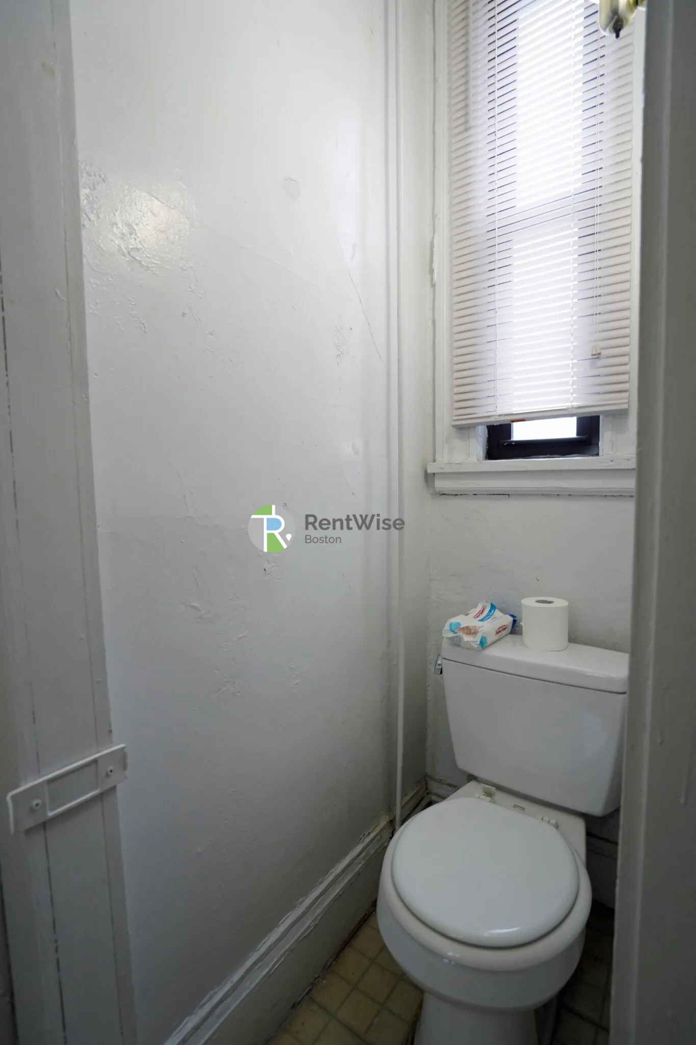 72 Gardner St, Allston