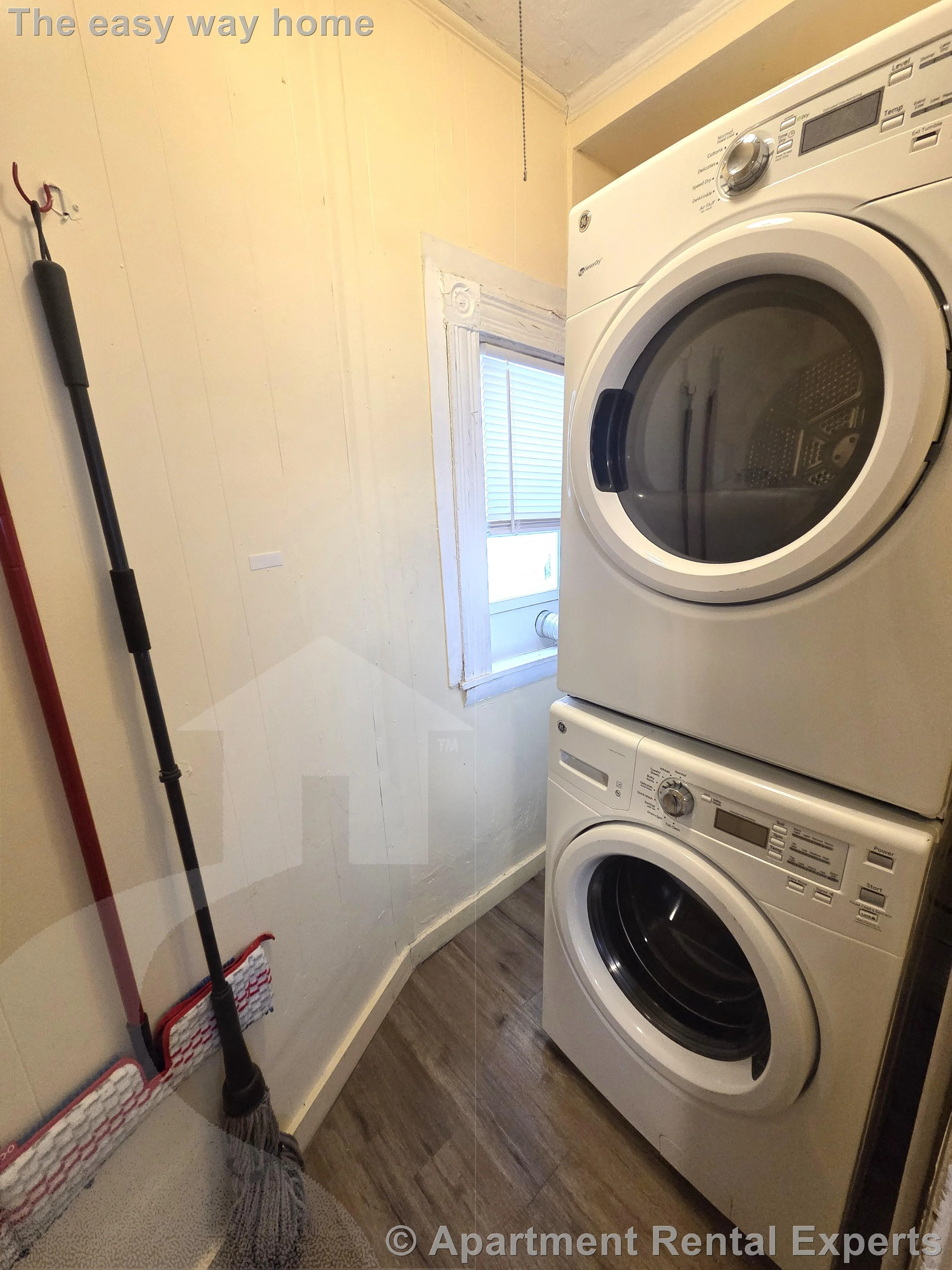 18 White St Pl, Porter Square