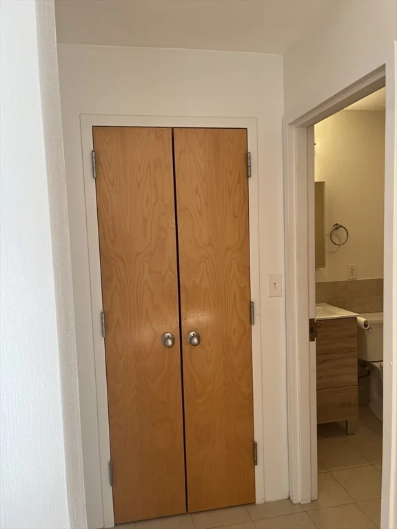 449-463 Washington, Midtown