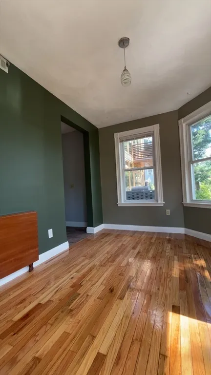 14 Thwing St, Roxbury