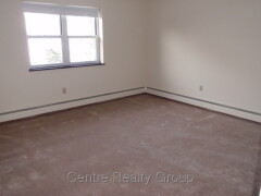 2 bed, 1 bath apartment for rent at 155 Lexington St Unit 31, Auburndale — photo 1 of 4