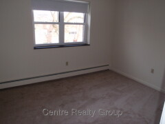 2 bed, 1 bath apartment for rent at 155 Lexington St Unit 31, Auburndale — photo 4 of 4
