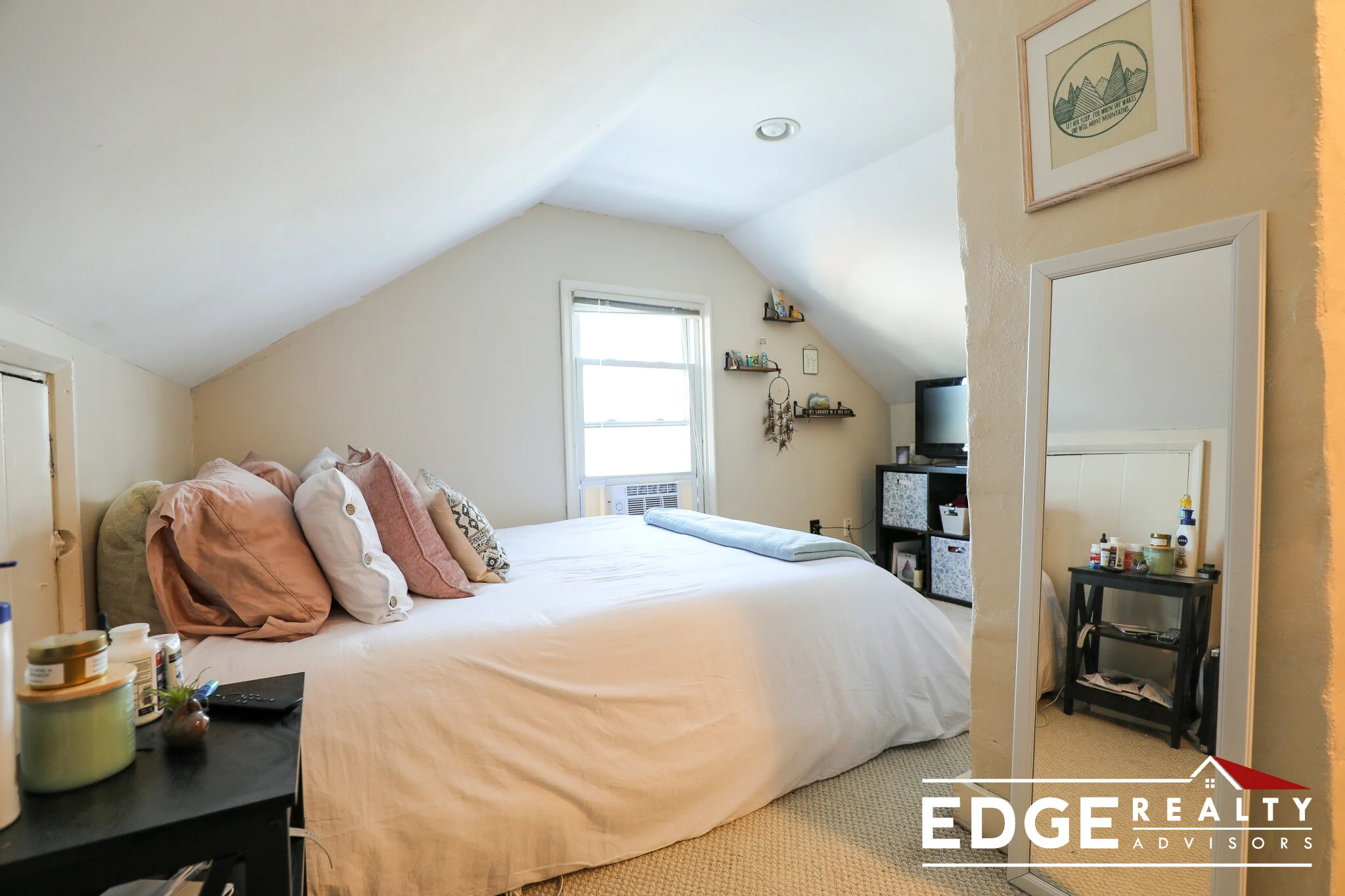 9 Baldwin Pl, Brighton