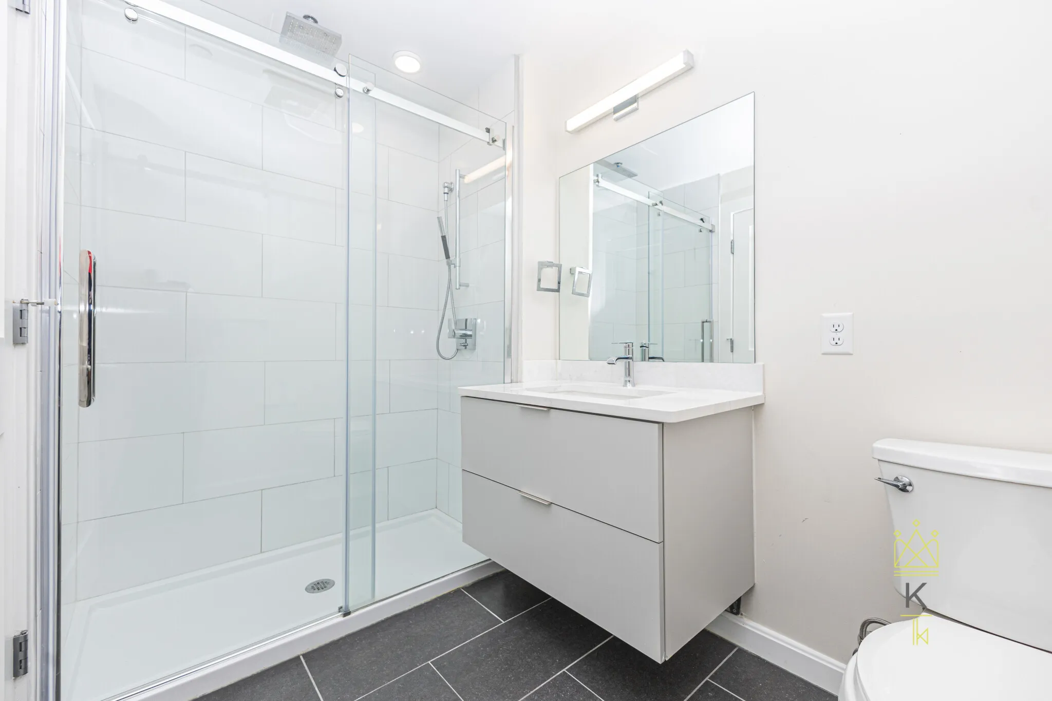 458 Washington St, Brighton