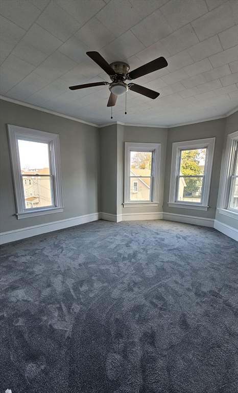 285 Hamlet St, Fall River