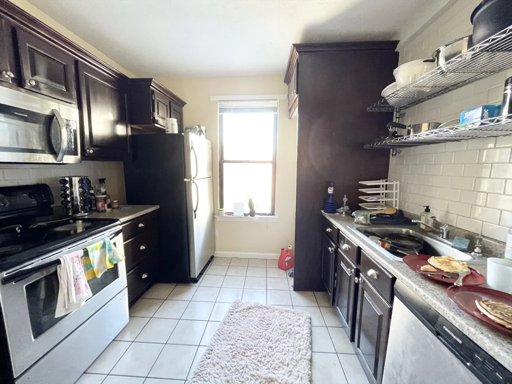 1578 Tremont St, Mission Hill