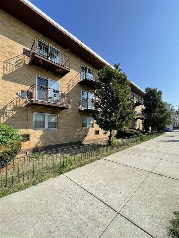 720 Bennington, East Boston