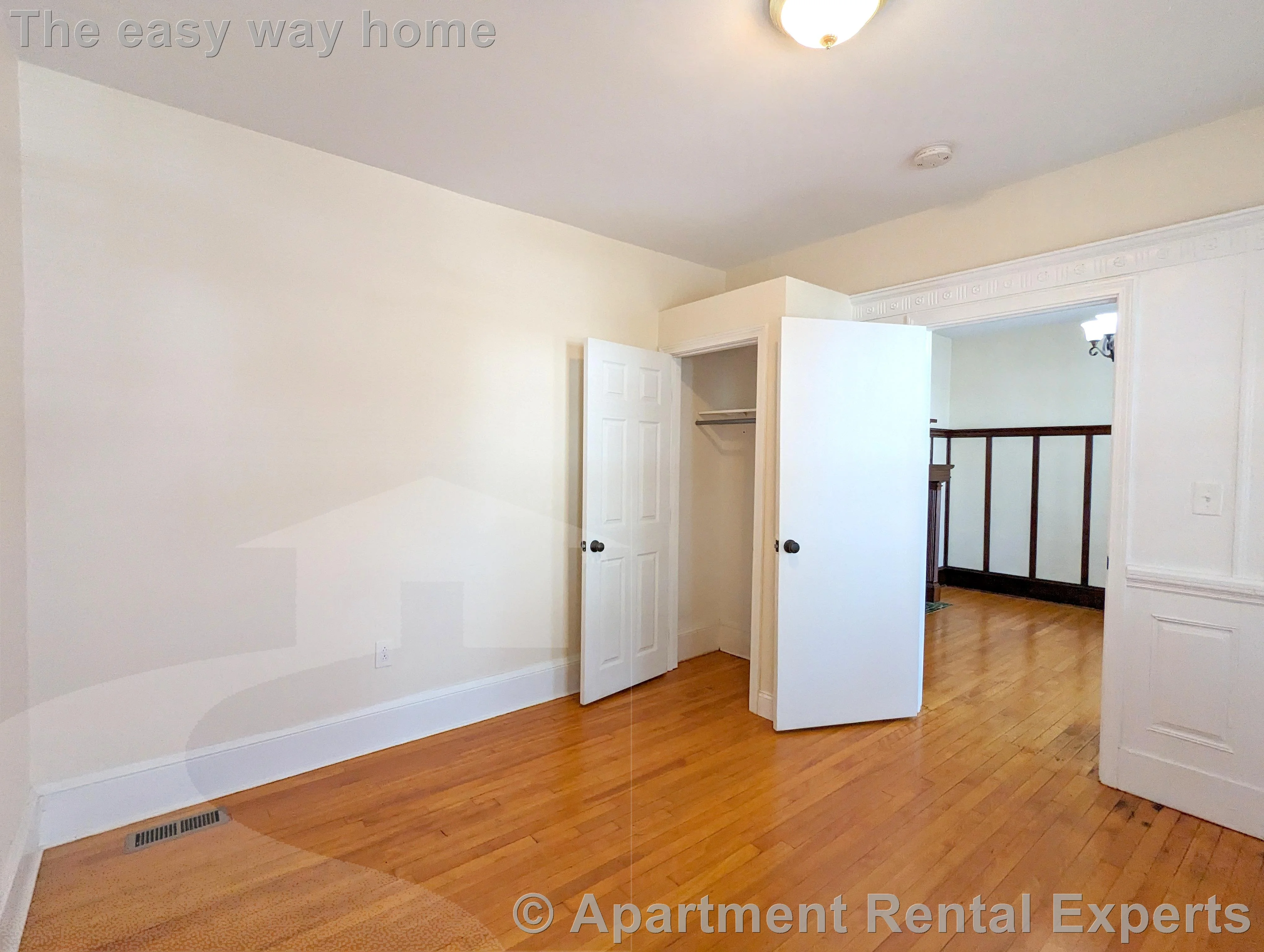 108 West Quincy St, Tufts