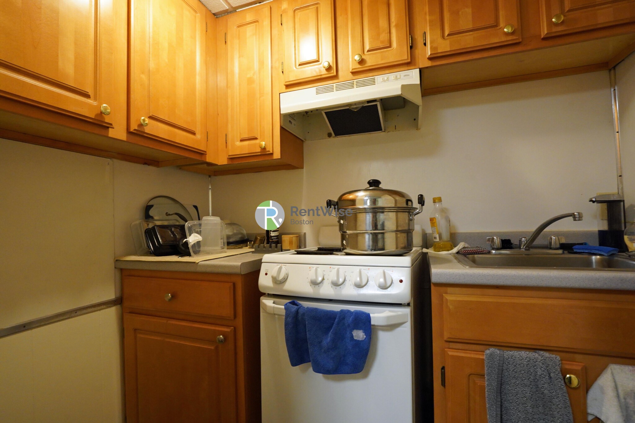 62 Boylston St, Downtown