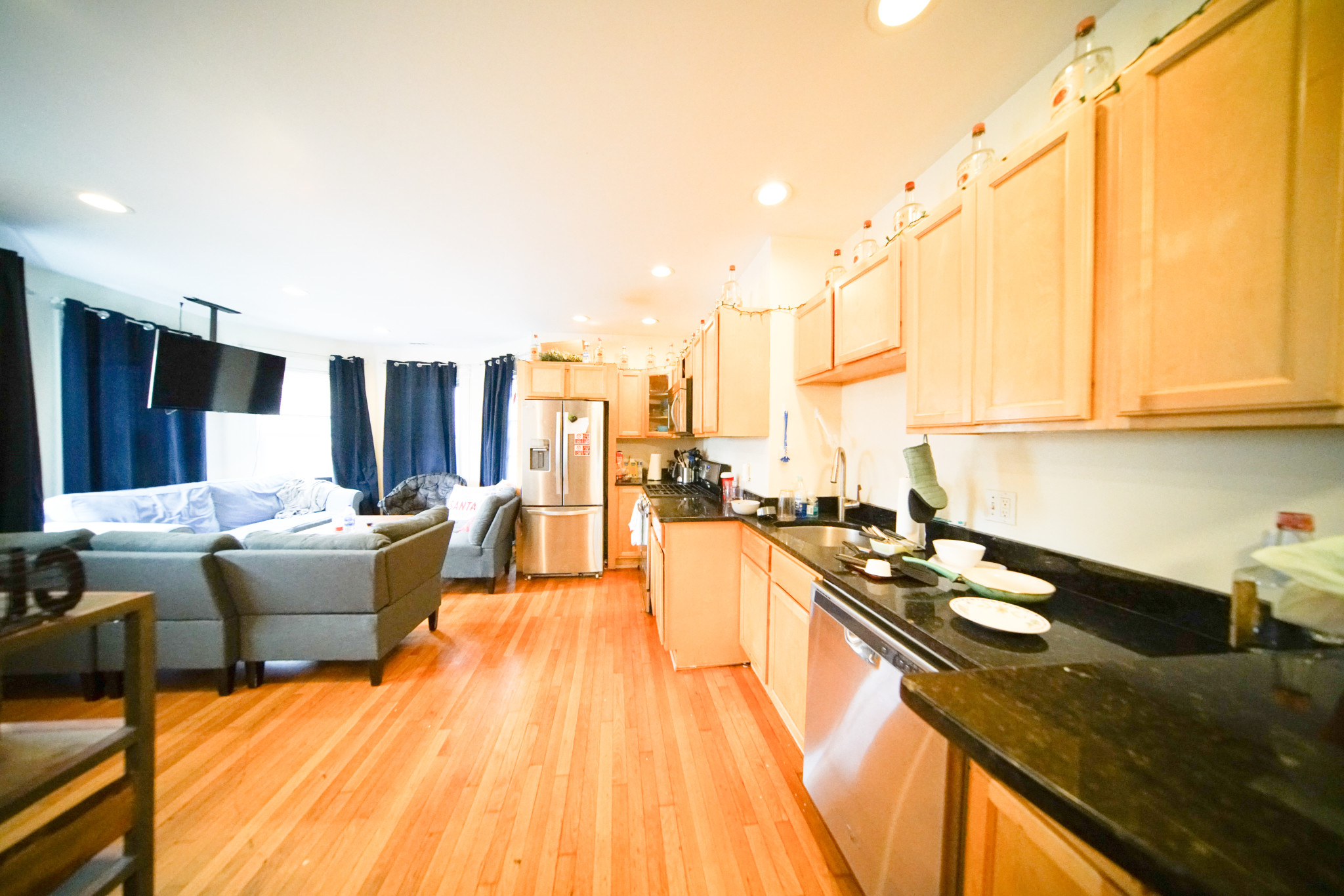 7 bed, 2 bath apartment for rent at 47 Ashford St Unit 2, Allston — photo 18 of 19
