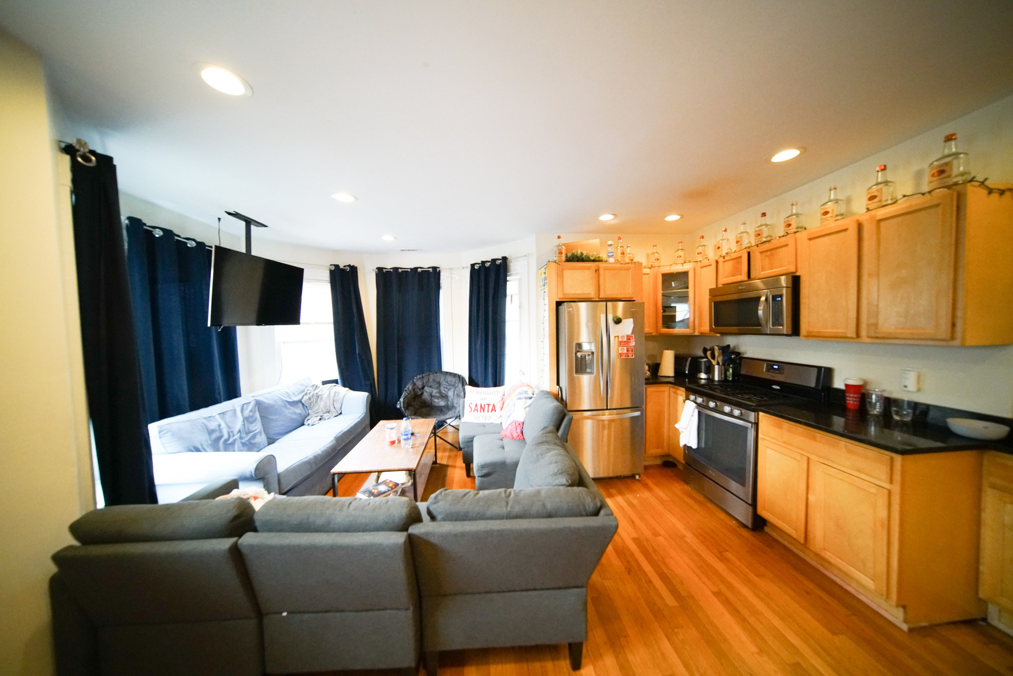 7 bed, 2 bath apartment for rent at 47 Ashford St Unit 2, Allston — photo 16 of 19