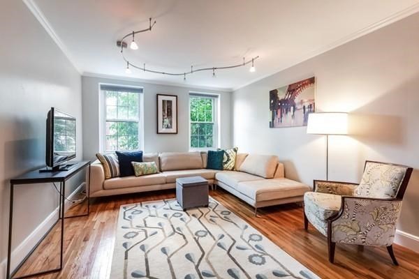 21 Englewood Ave, Corey Hill