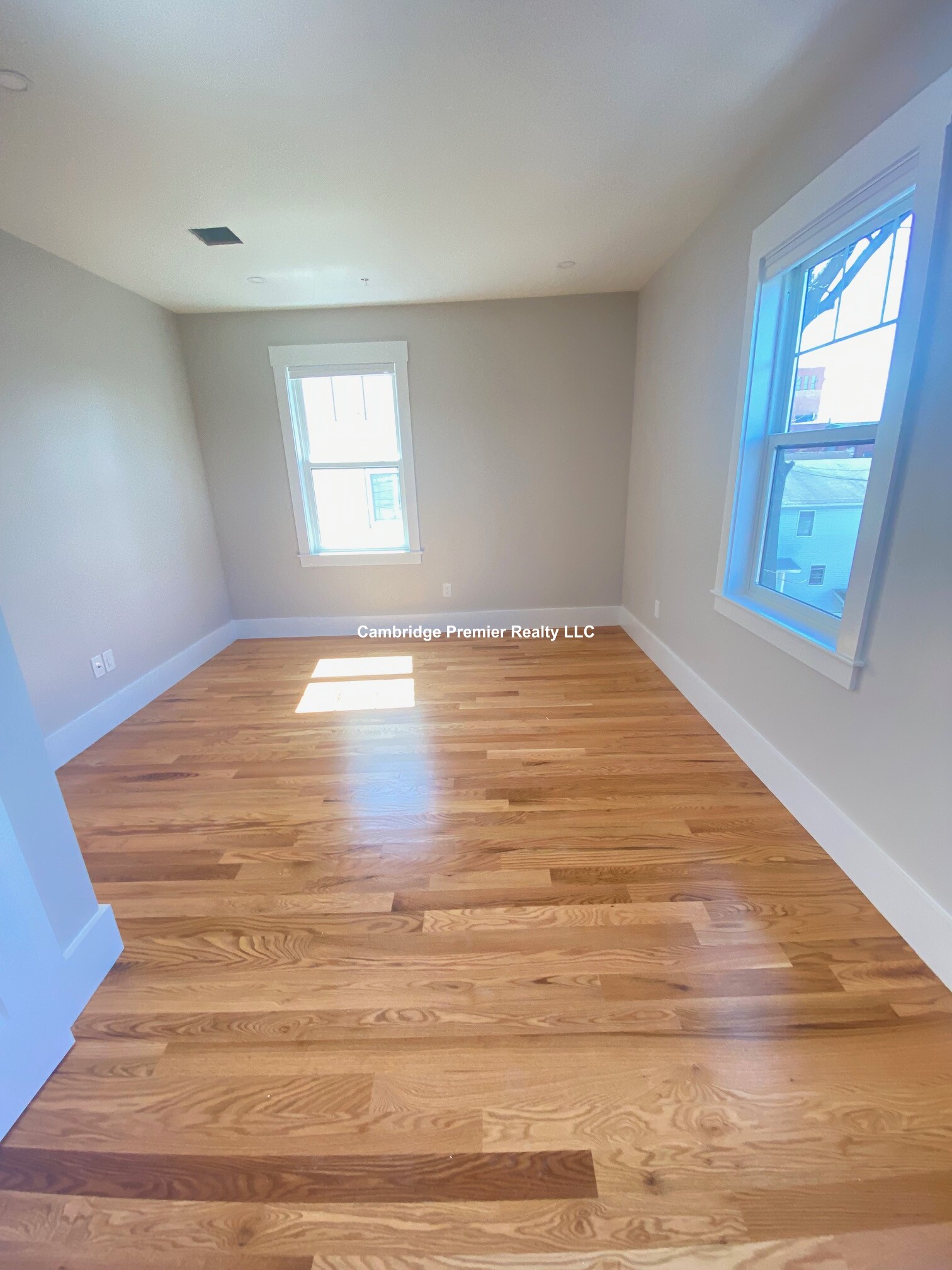 132 Central St, Winter Hill