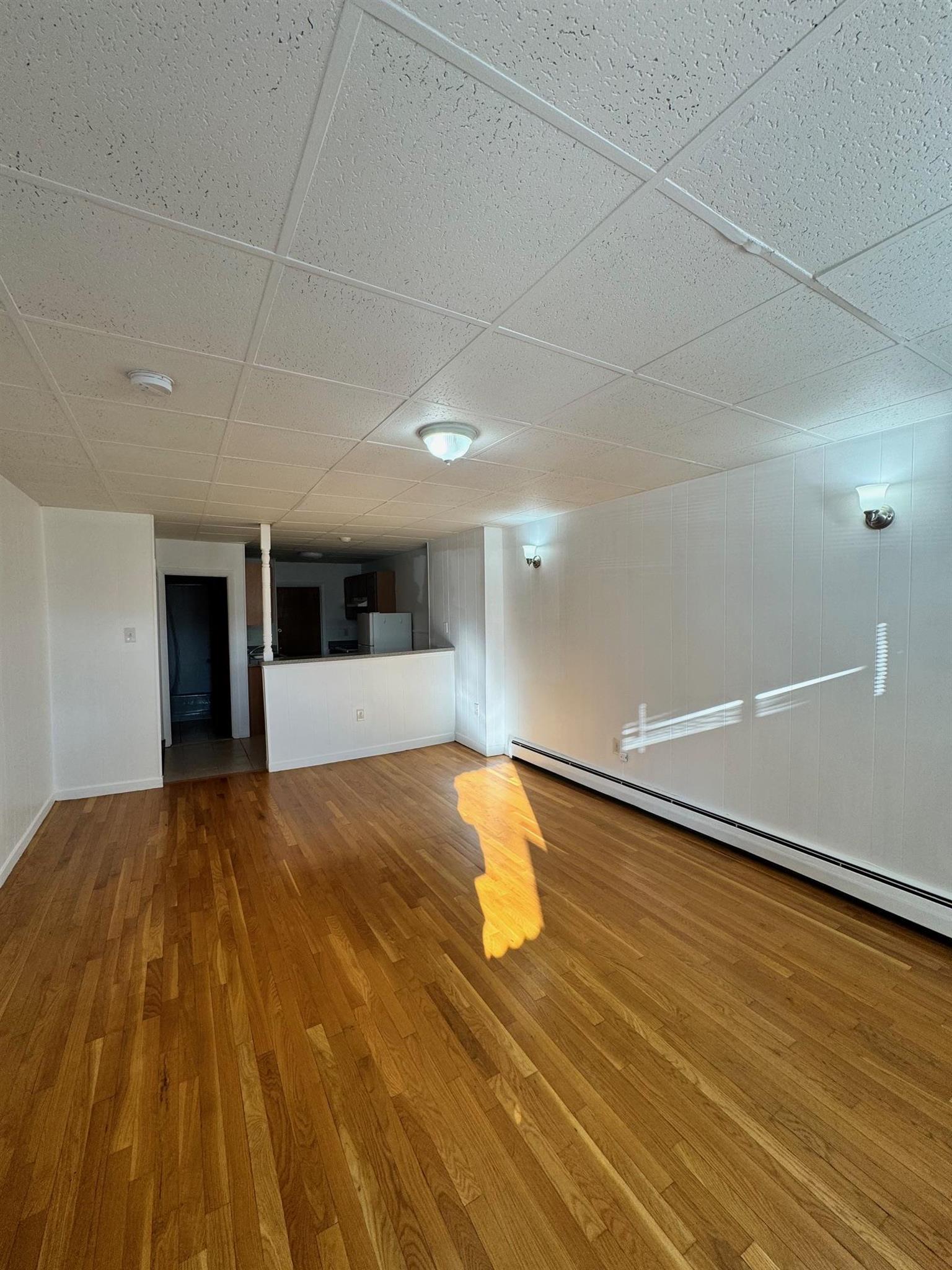 405 Somerville Ave, Prospect Hill