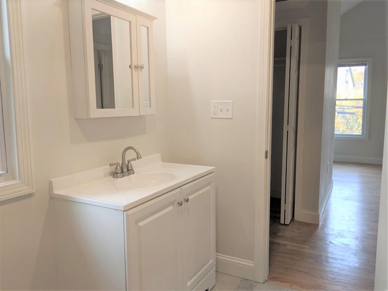 44 Cogswell Ave, North Cambridge