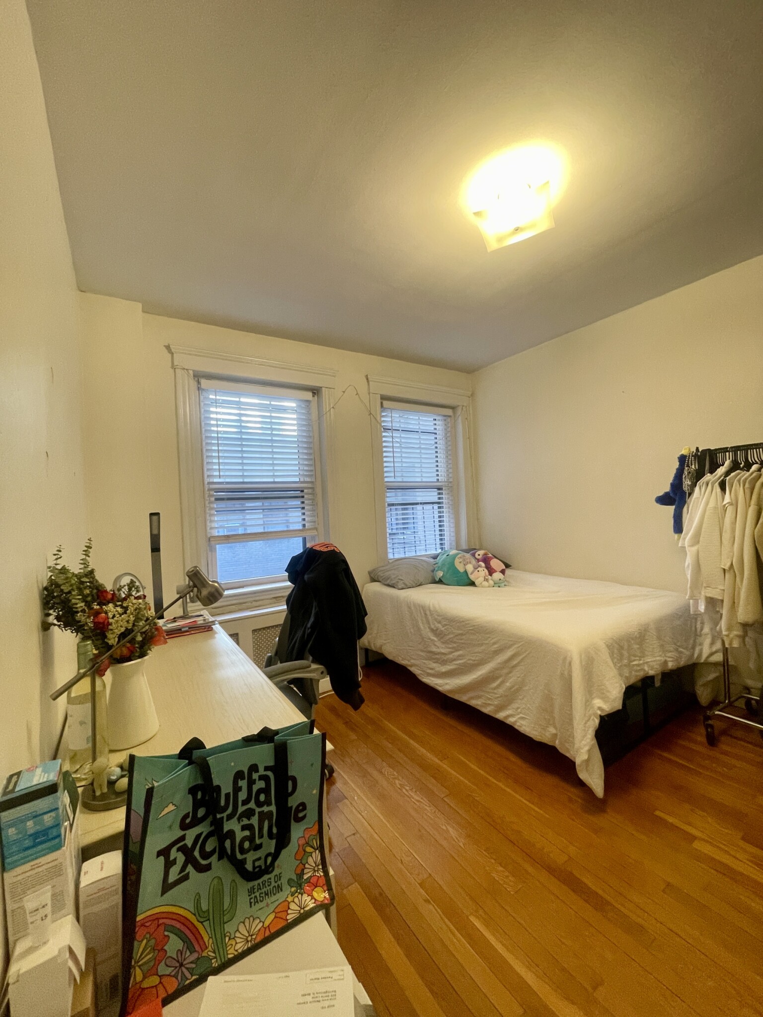 2003 Commonwealth Ave, Brighton