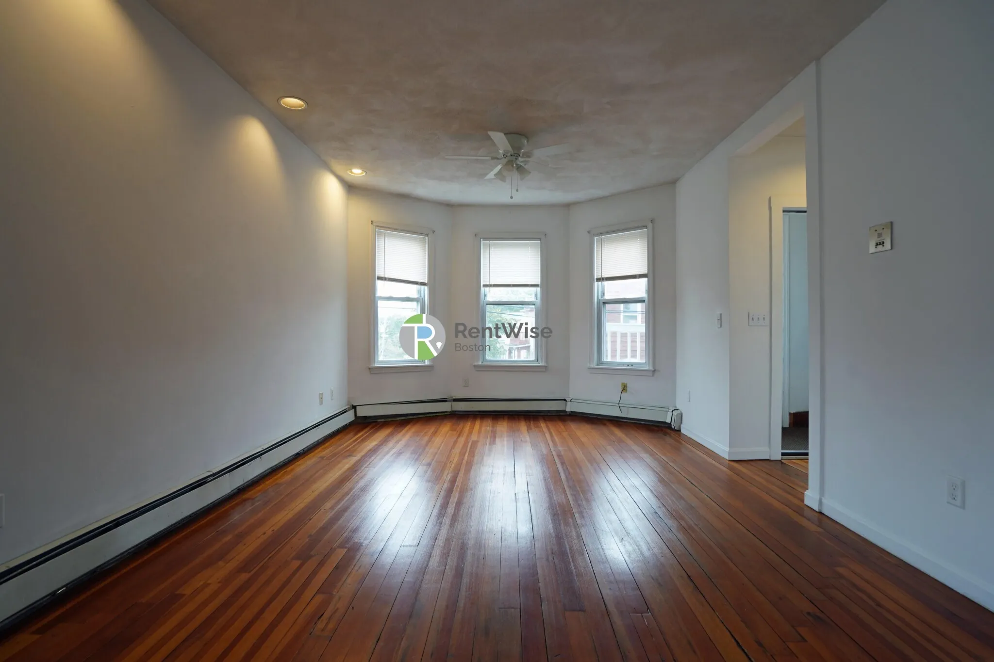 58 Mansfield St, Allston