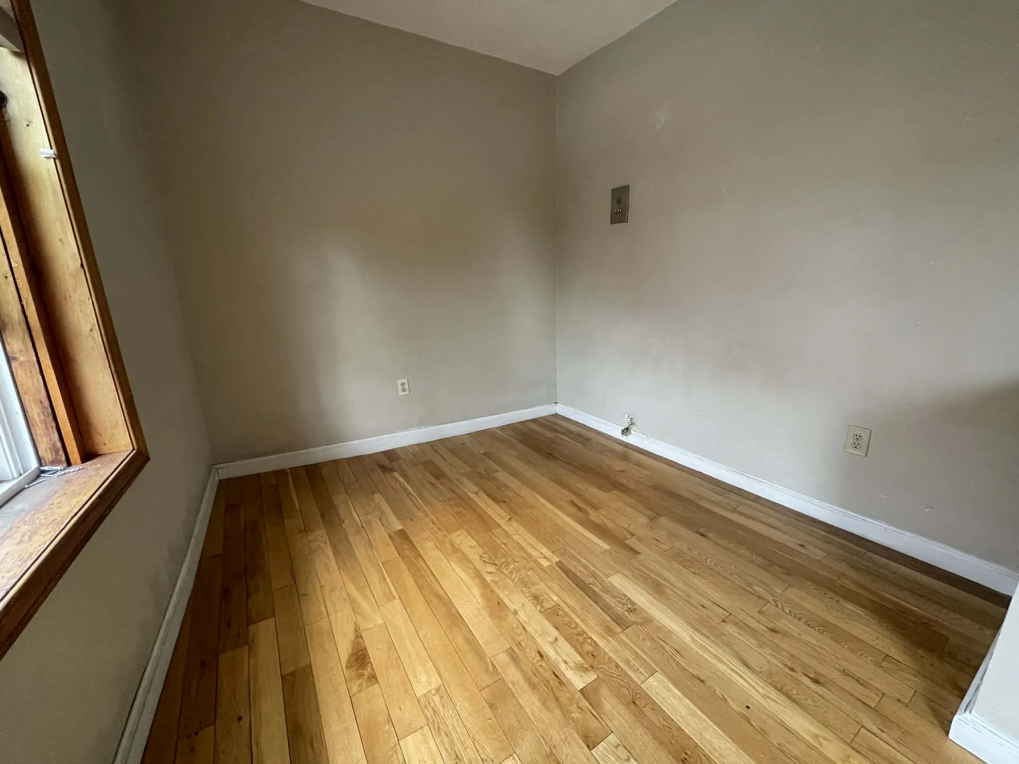 435 Hanover St, North End