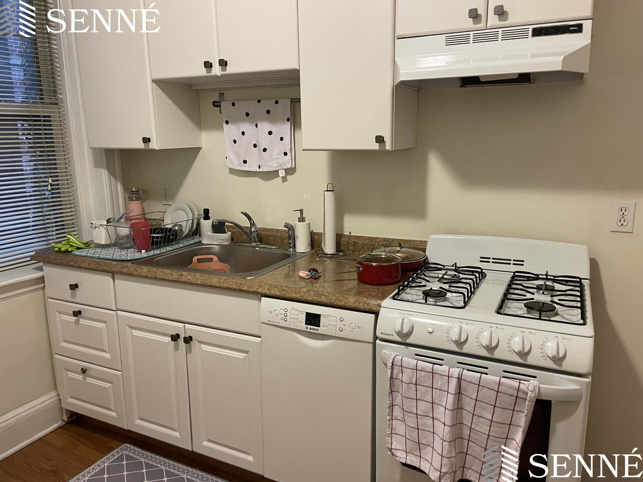 1697 Cambridge St, Mid-Cambridge