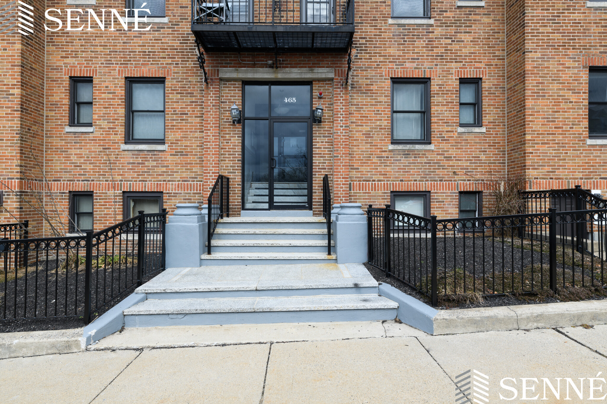 463 Broadway, South Medford