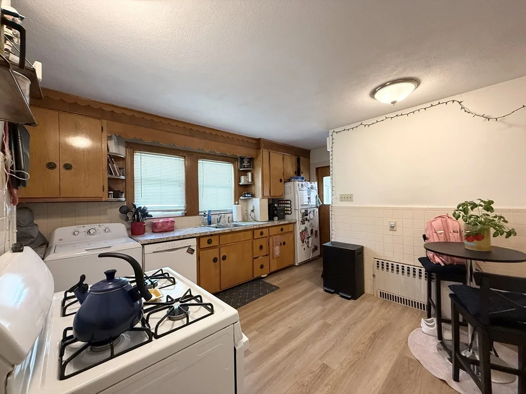 91 Shore Dr, Ten Hills