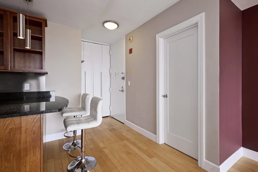 85 East India Row, Waterfront