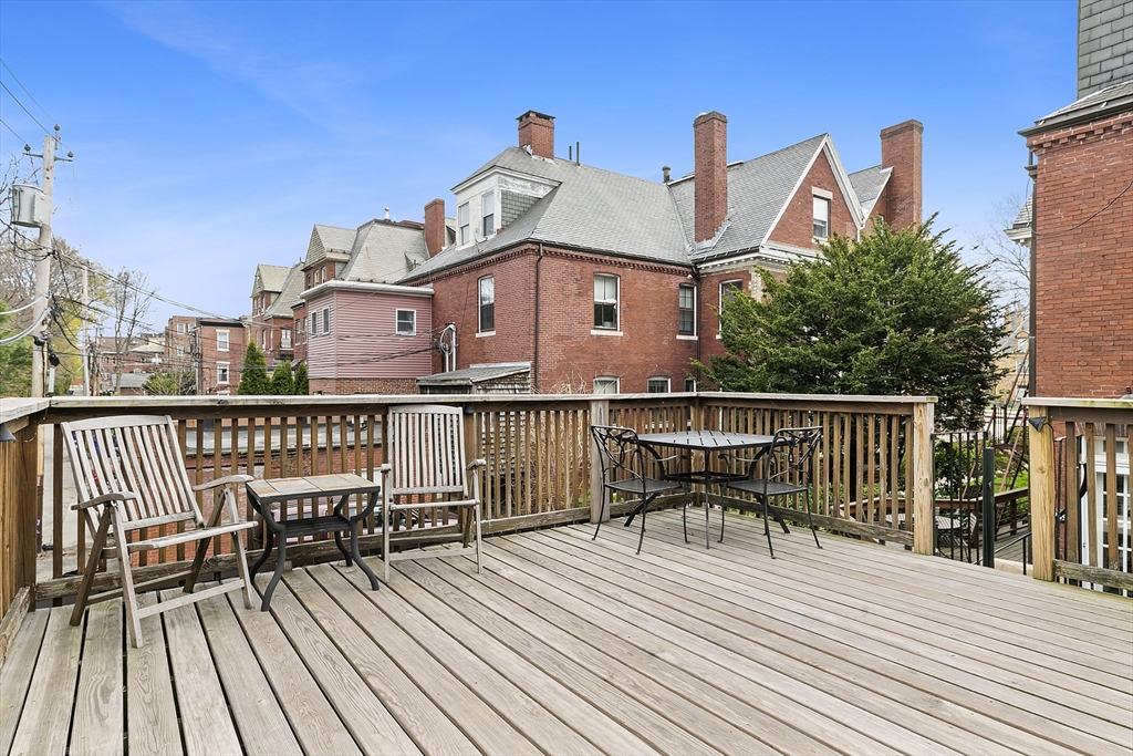 1760 Beacon St, Brookline