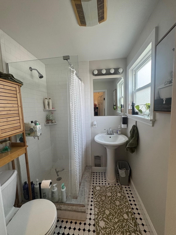 58 Saunders, Allston