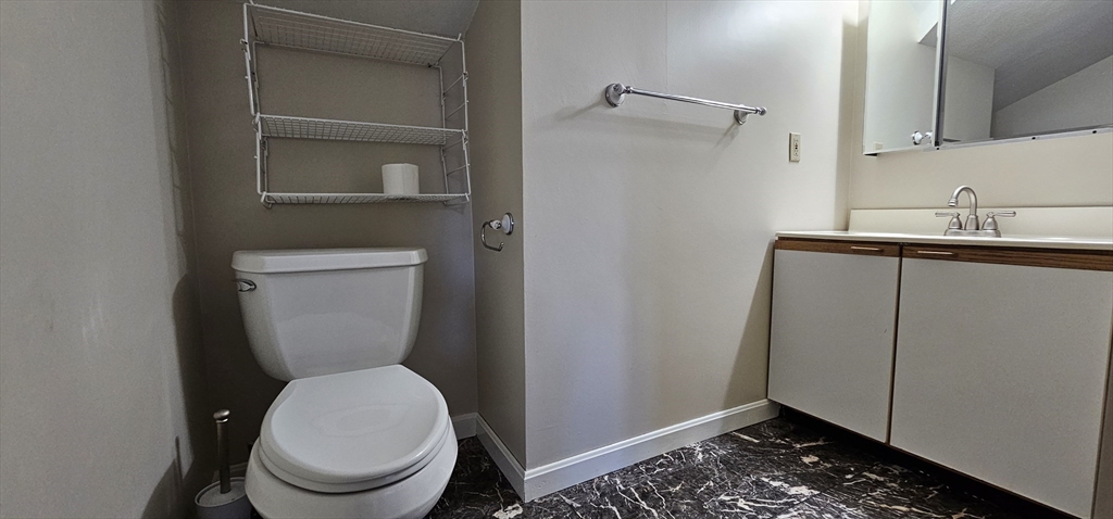 14 Arthur, Worcester