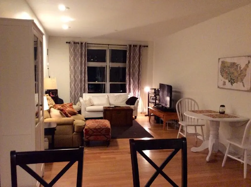 601 Albany St, South End