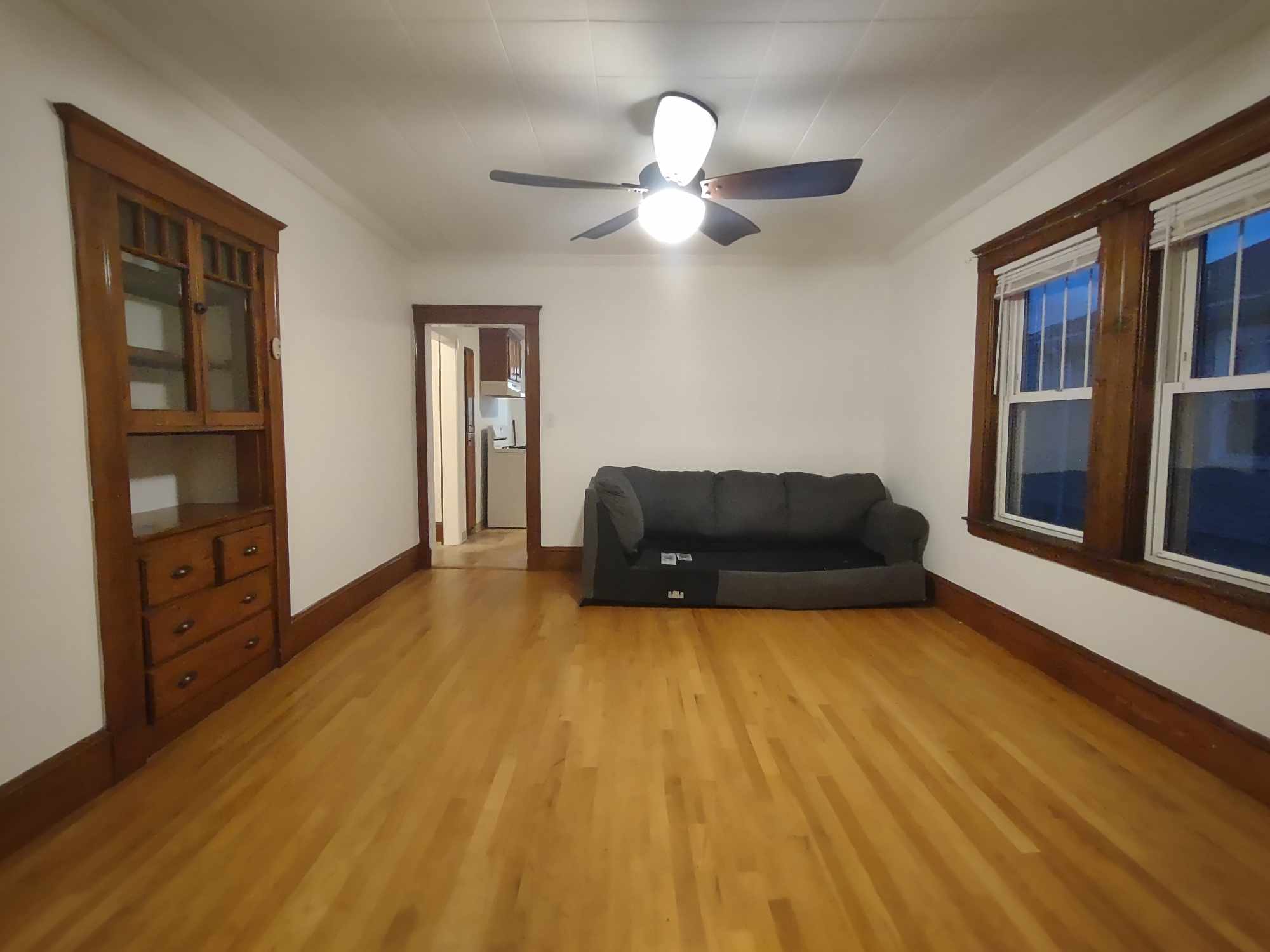 4 bed, 1 bath apartment for rent at 223 Ferry St Unit 2, Everett — photo 6 of 11