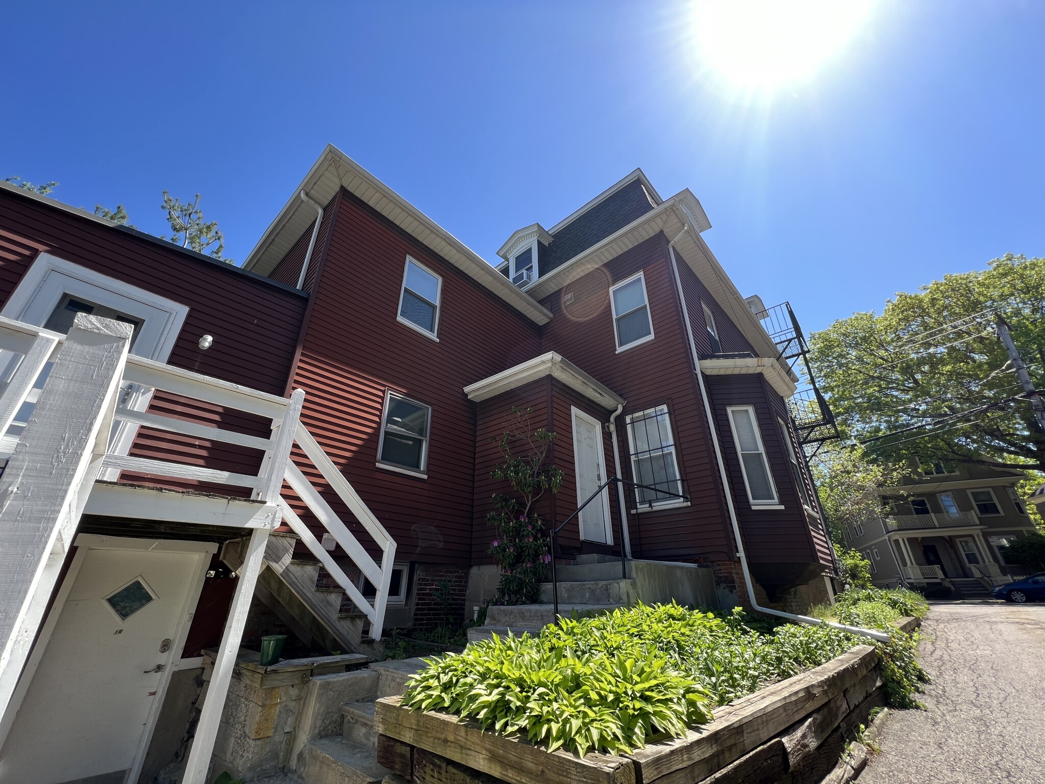 65 Walden St, North Cambridge