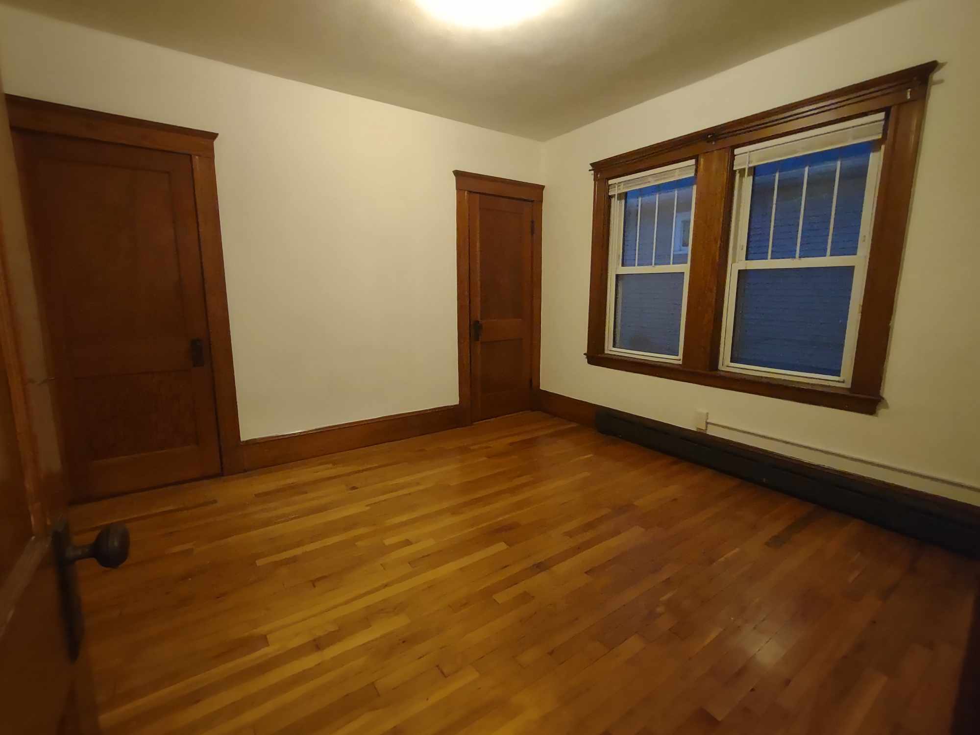 4 bed, 1 bath apartment for rent at 223 Ferry St Unit 2, Everett — photo 9 of 11