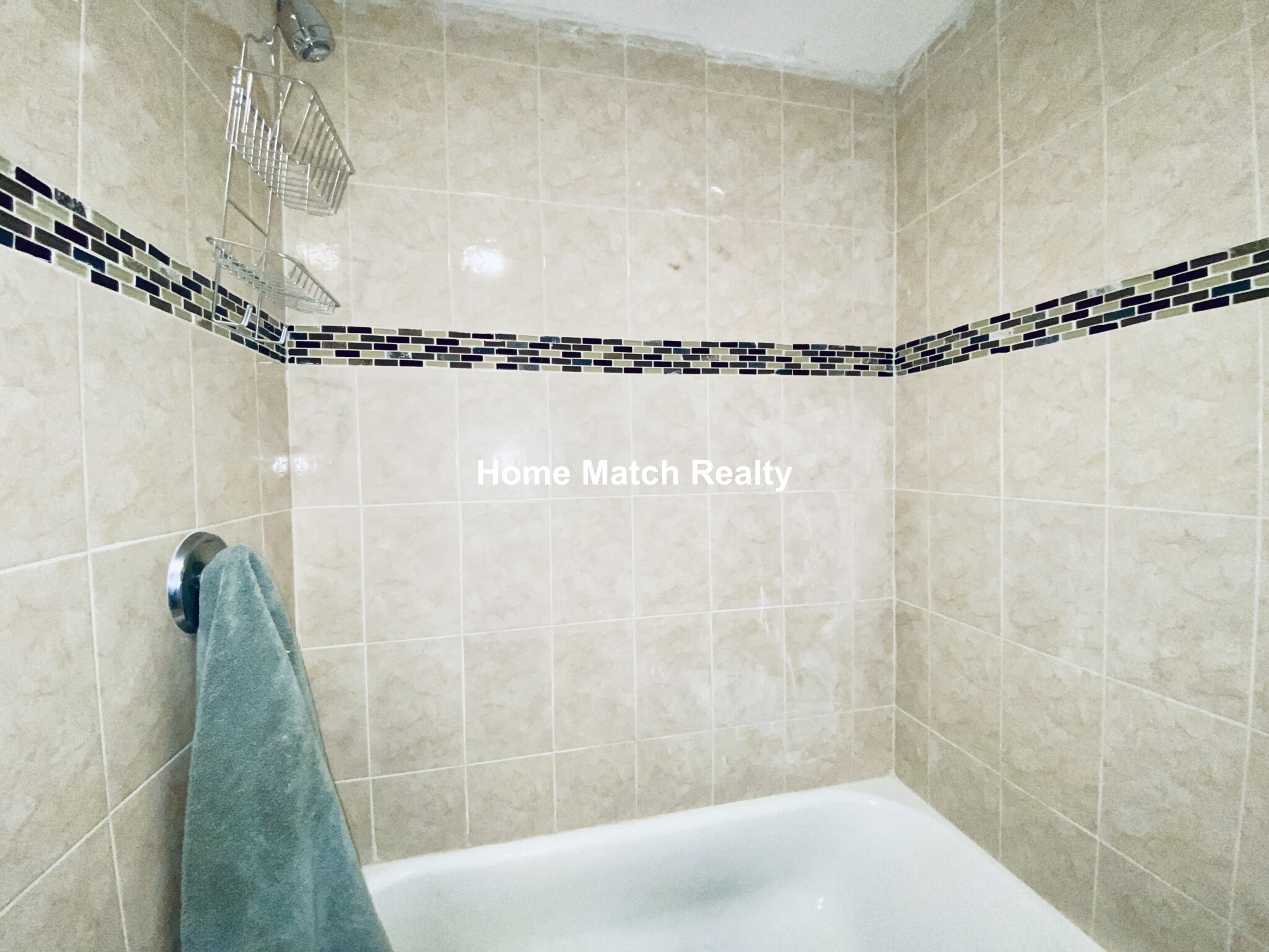 446 Newtonville Ave, Newtonville