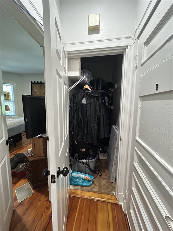 109 Walnut, Winter Hill