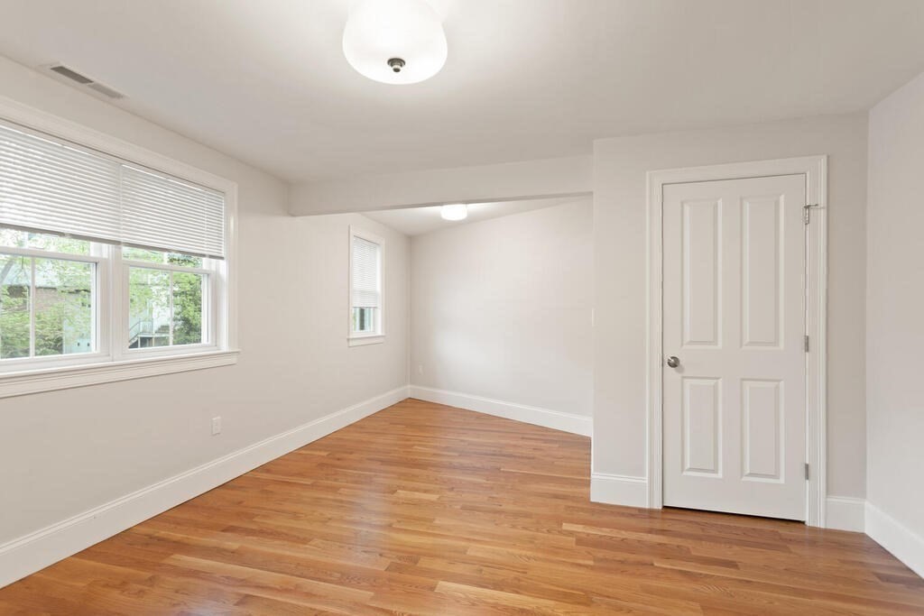 150 Country Club Rd, Oak Hill