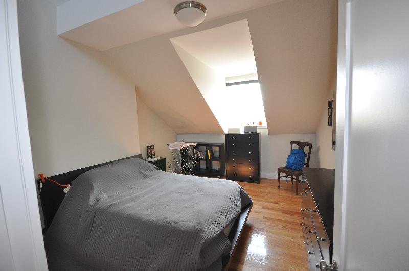 658 Massachusetts Ave, South End