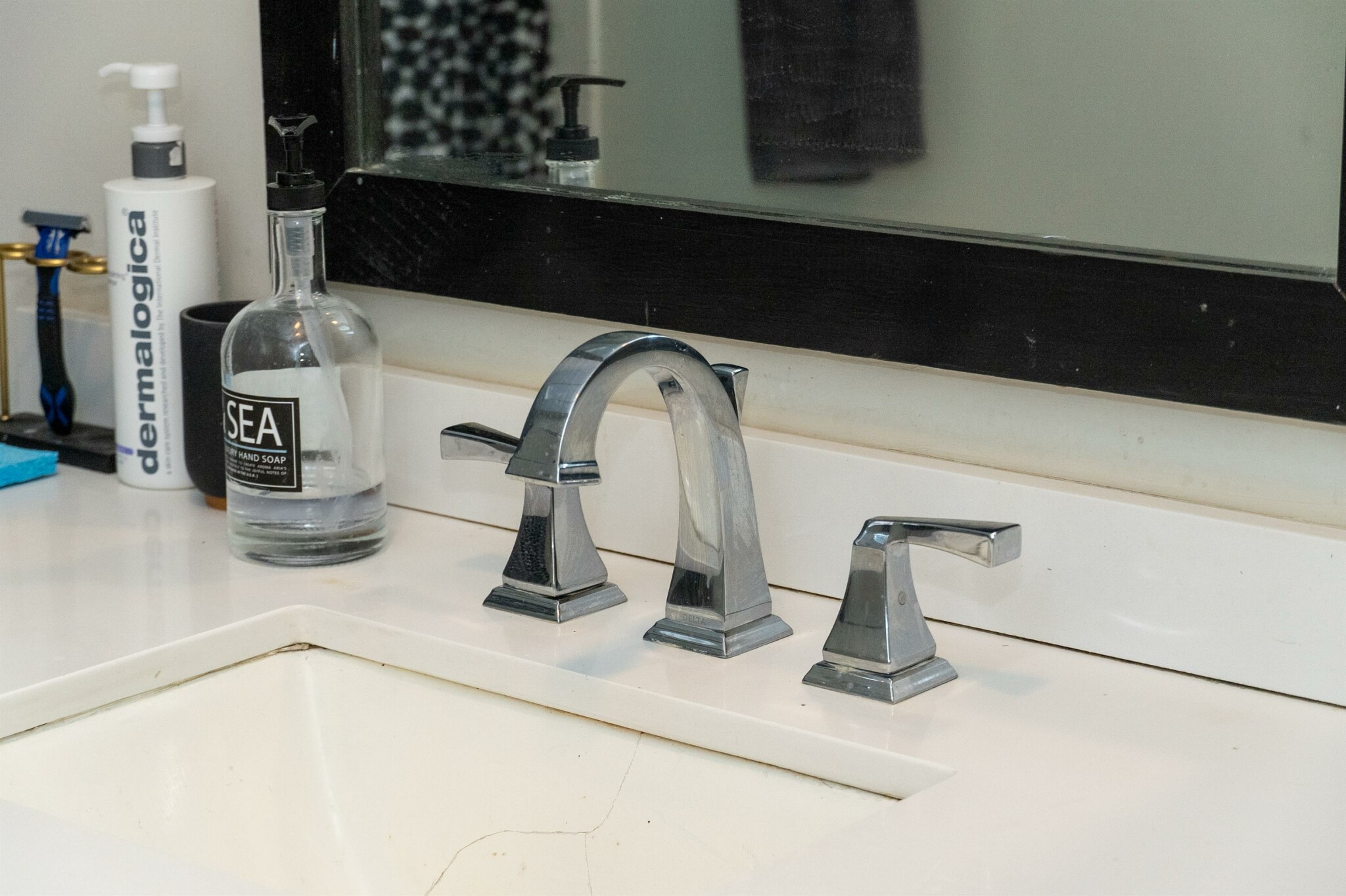 656 Massachusetts Ave, South End