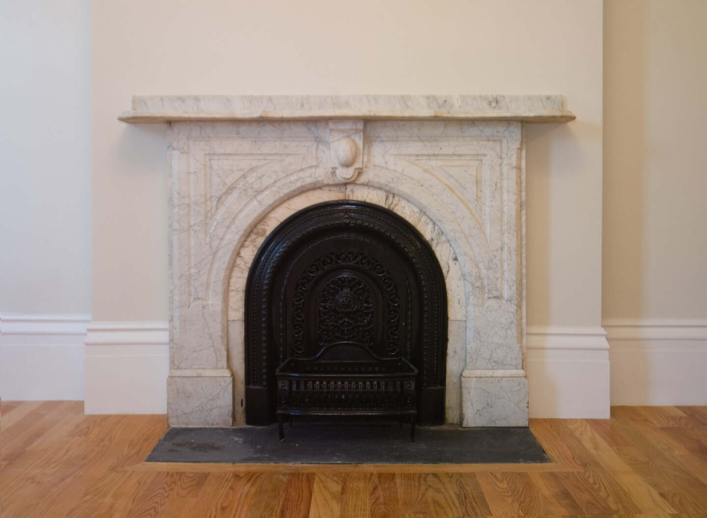 658 Massachusetts Ave, South End