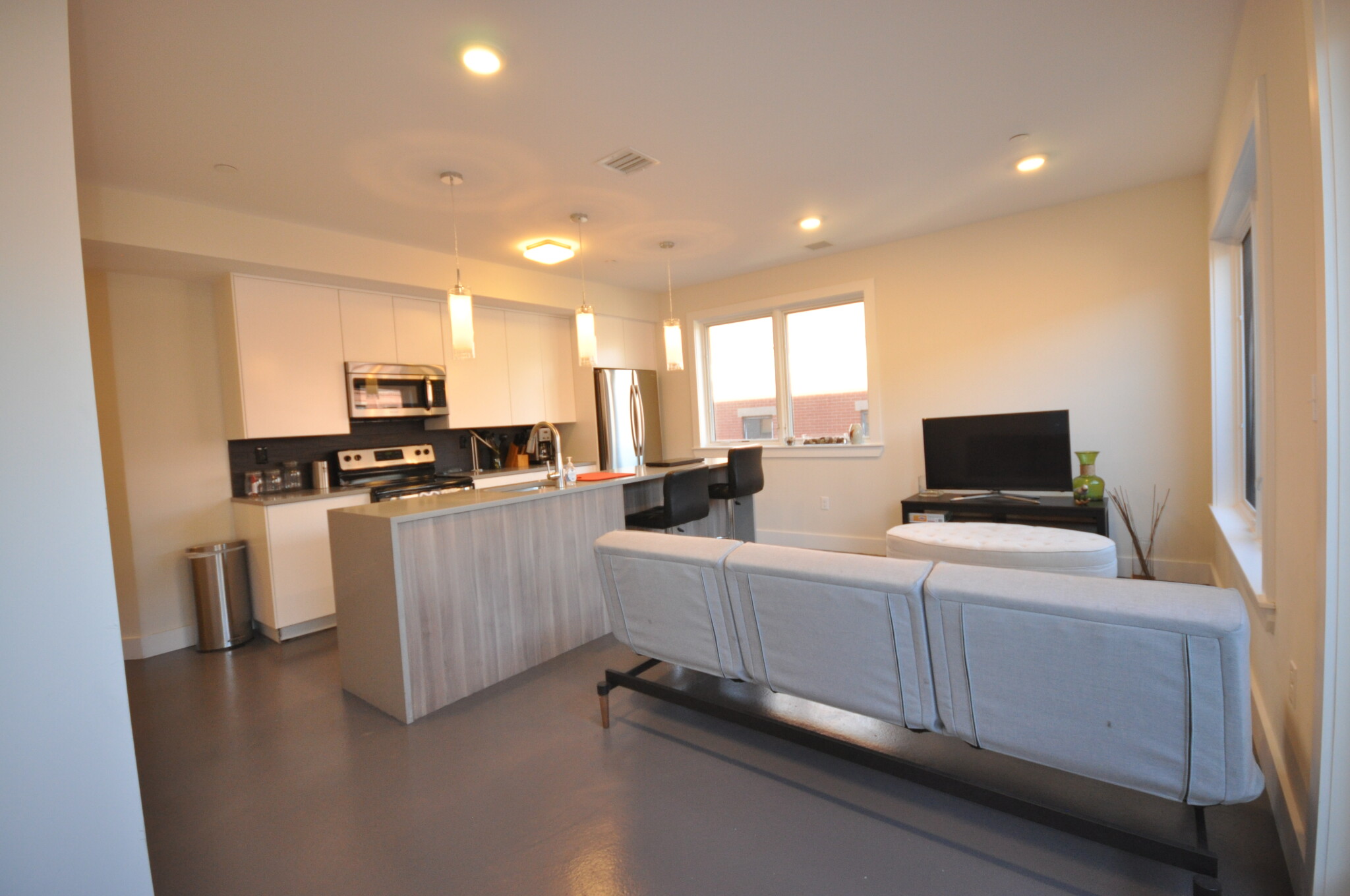 659 Massachusetts Ave, Roxbury