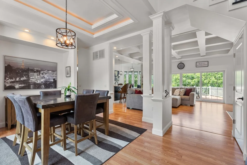 31 Cedar St, North Reading