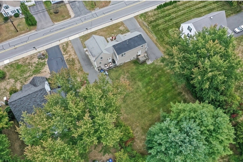 146 Hayden Rowe, Hopkinton