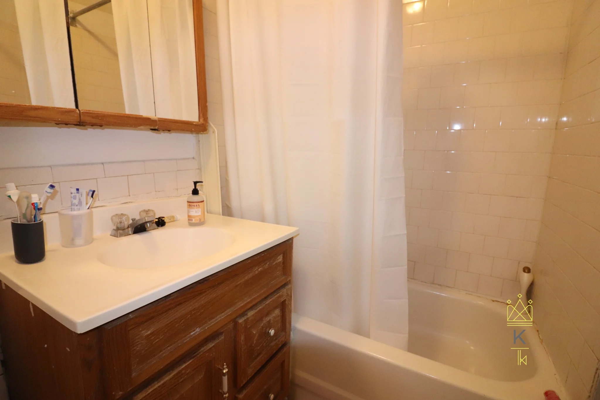 238 Hemenway St, Fenway