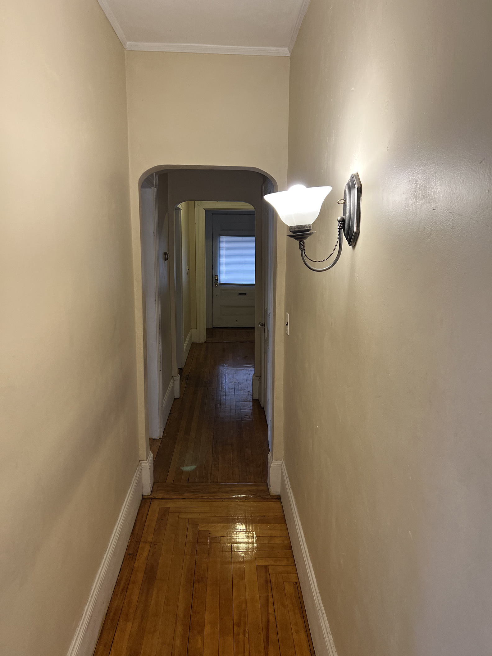 2 bed, 1 bath apartment for rent at 395 Lexington St Unit 1, Waltham — photo 14 of 22