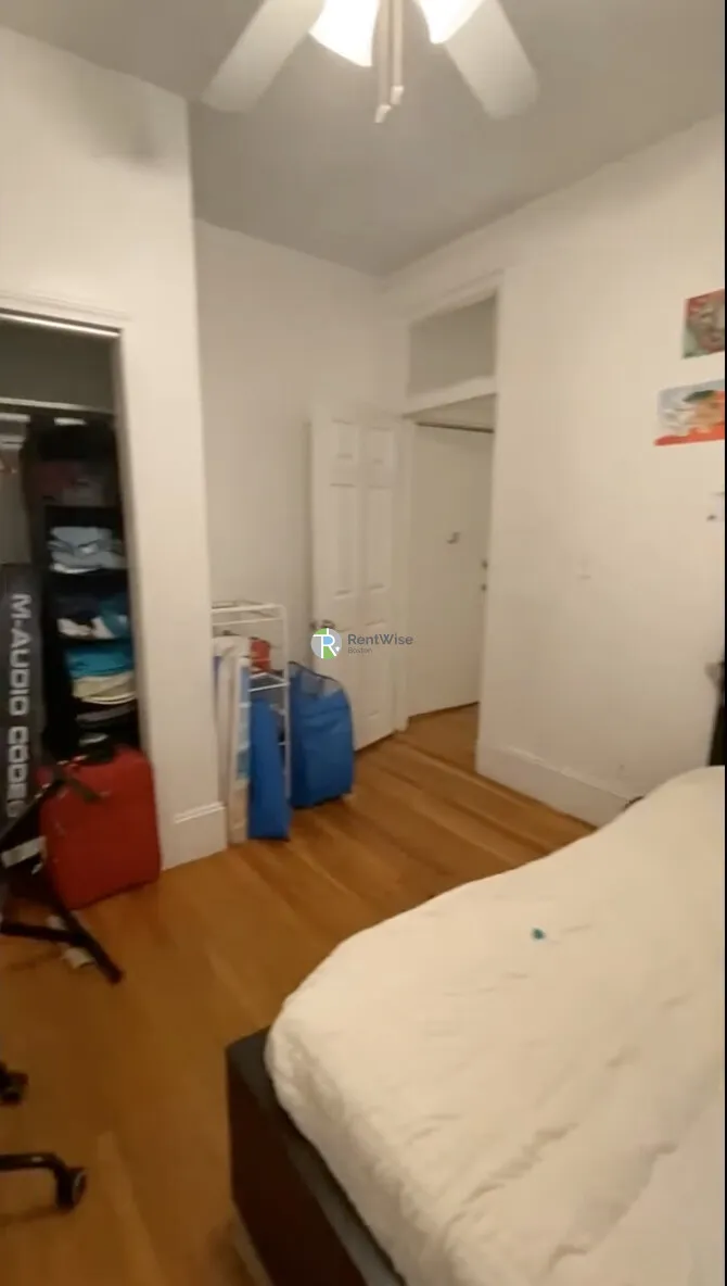 26 Hemenway St, Fenway