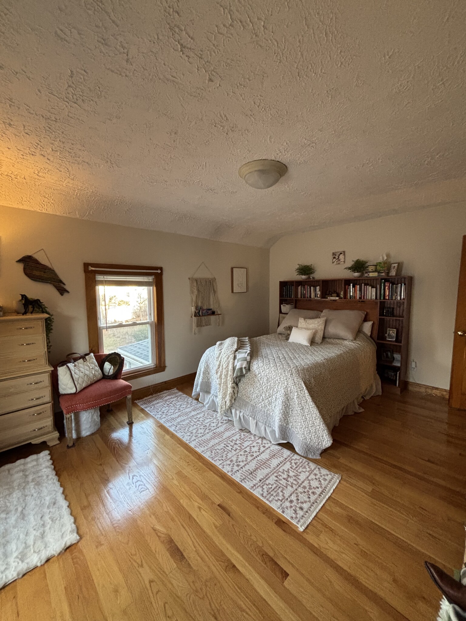 54 Cook St, Nonantum