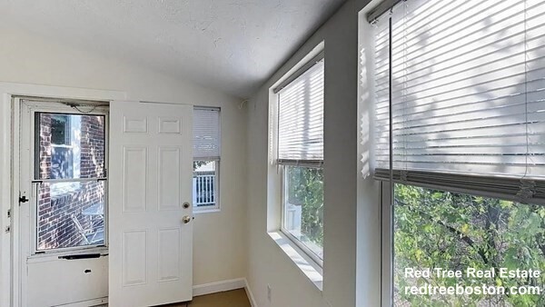 12 Homer St, Watertown