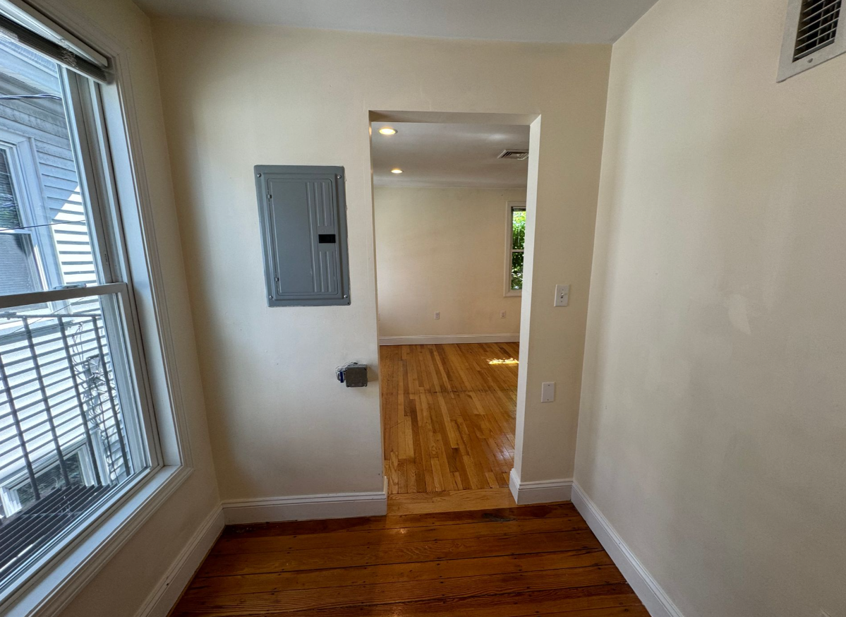 12 Cheever Ct, East Boston