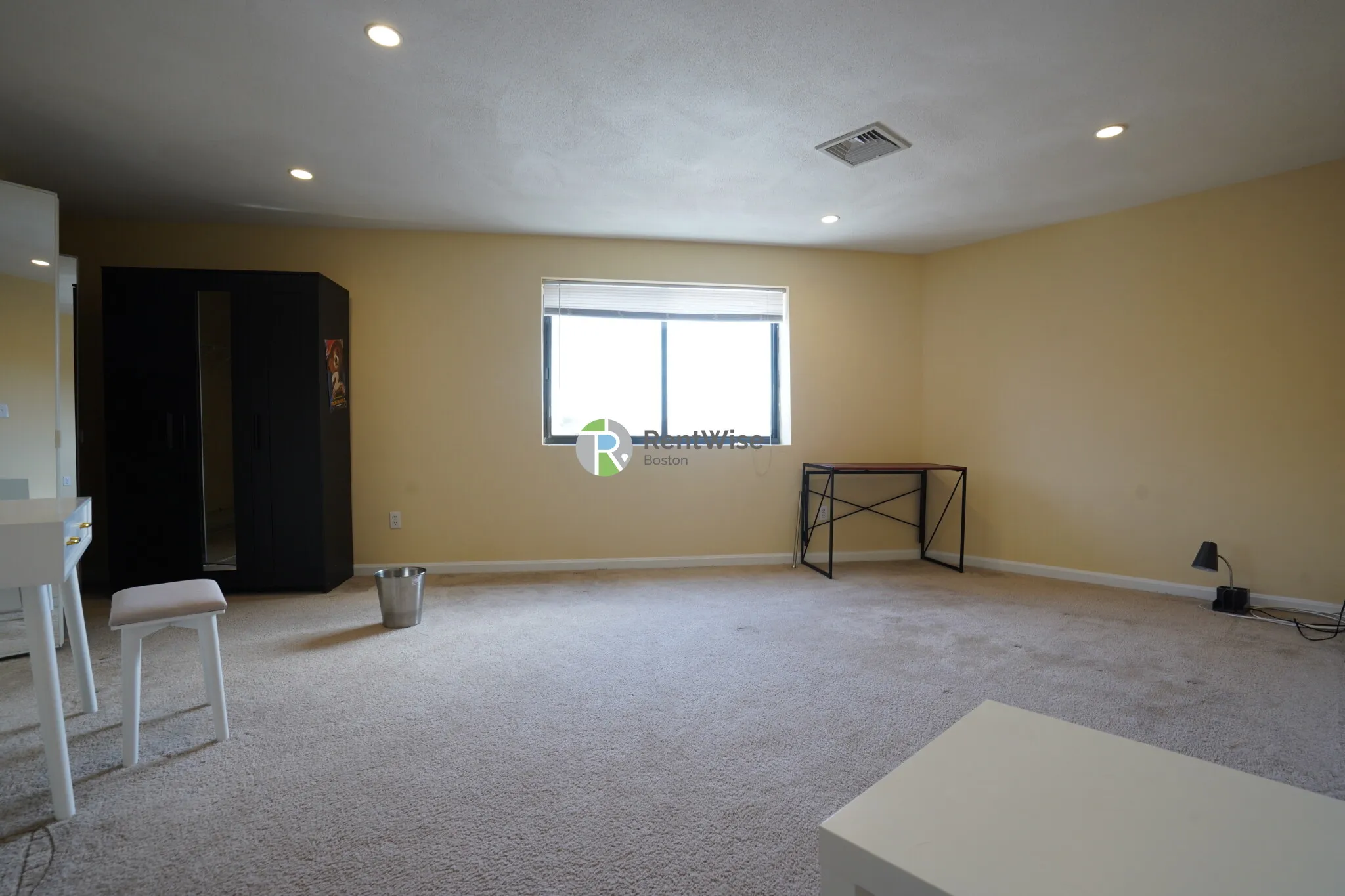 404 Langley Rd, Thompsonville