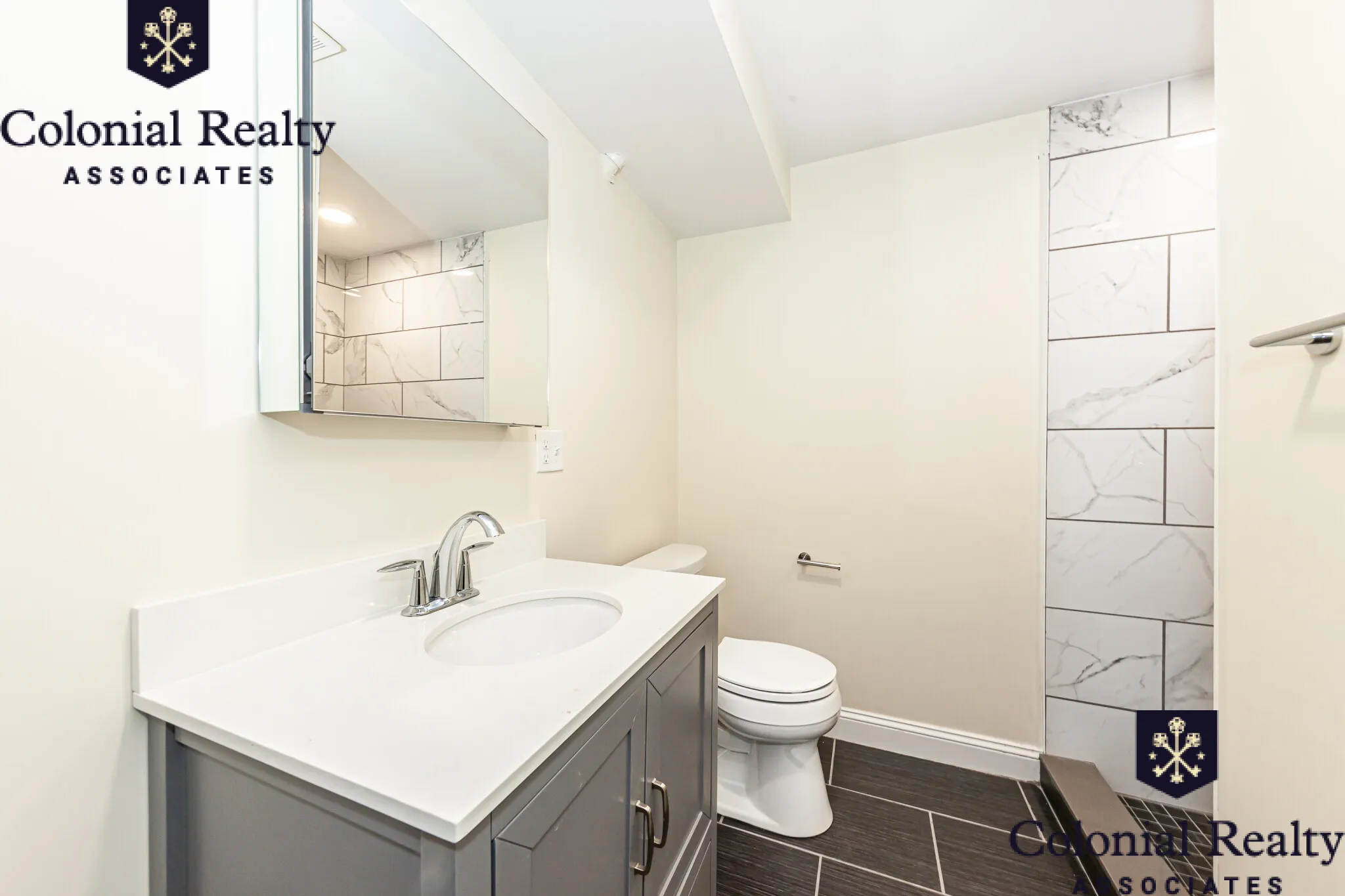 48 Caldwell Rd, West End